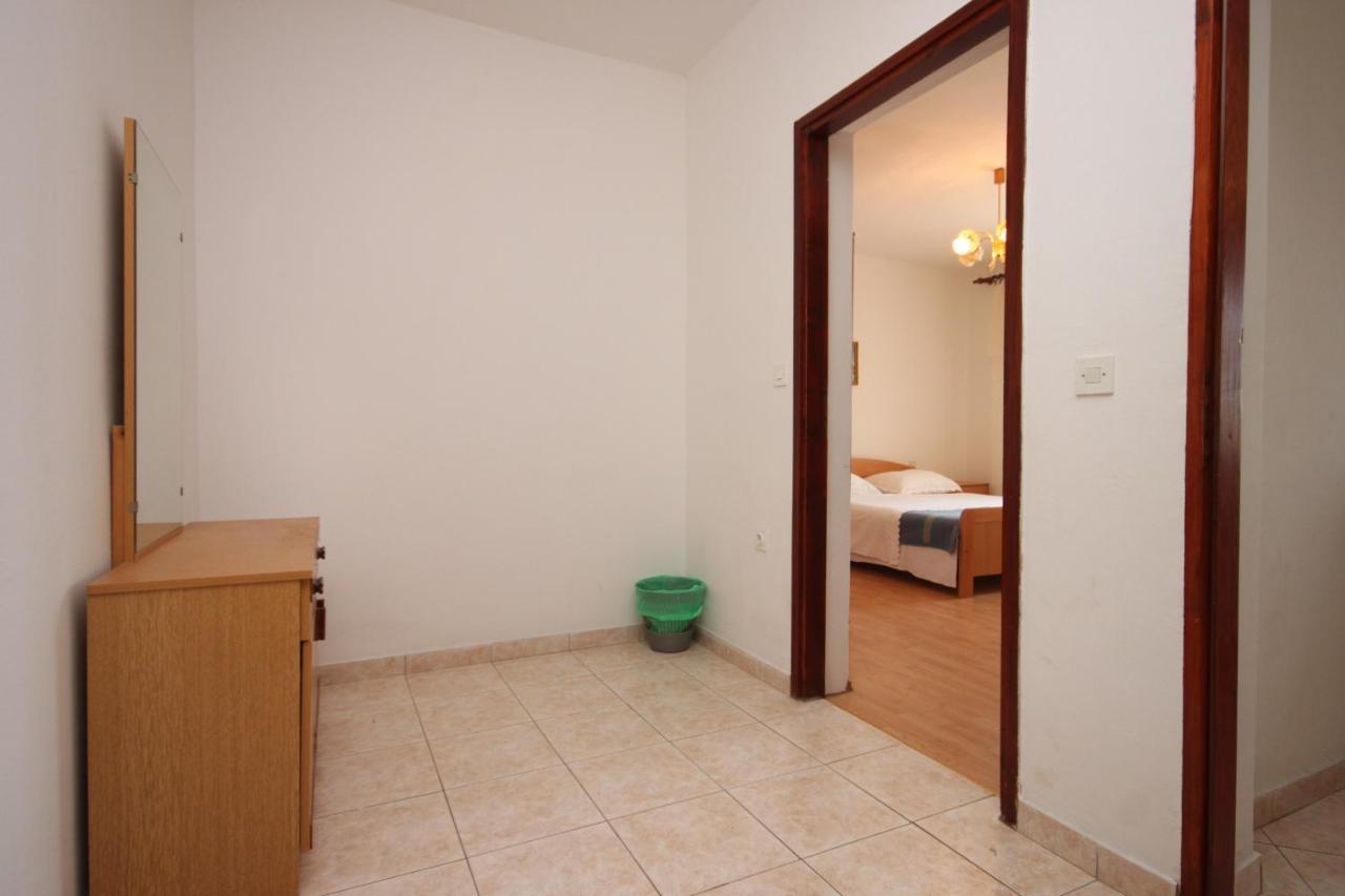 Apartments By The Sea Kustici, Pag - 6355 エクステリア 写真